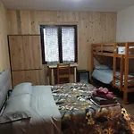 In Montagna Da Emili&gabriel 住宿加早餐酒店 利扎诺因贝尔韦代雷