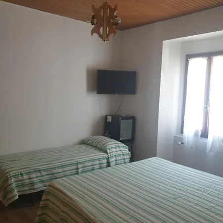In Montagna Da Emili&gabriel Bed & Breakfast *