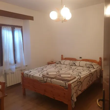 Bed & Breakfast In Montagna Da Emili&gabriel Lizzano In Belvedere